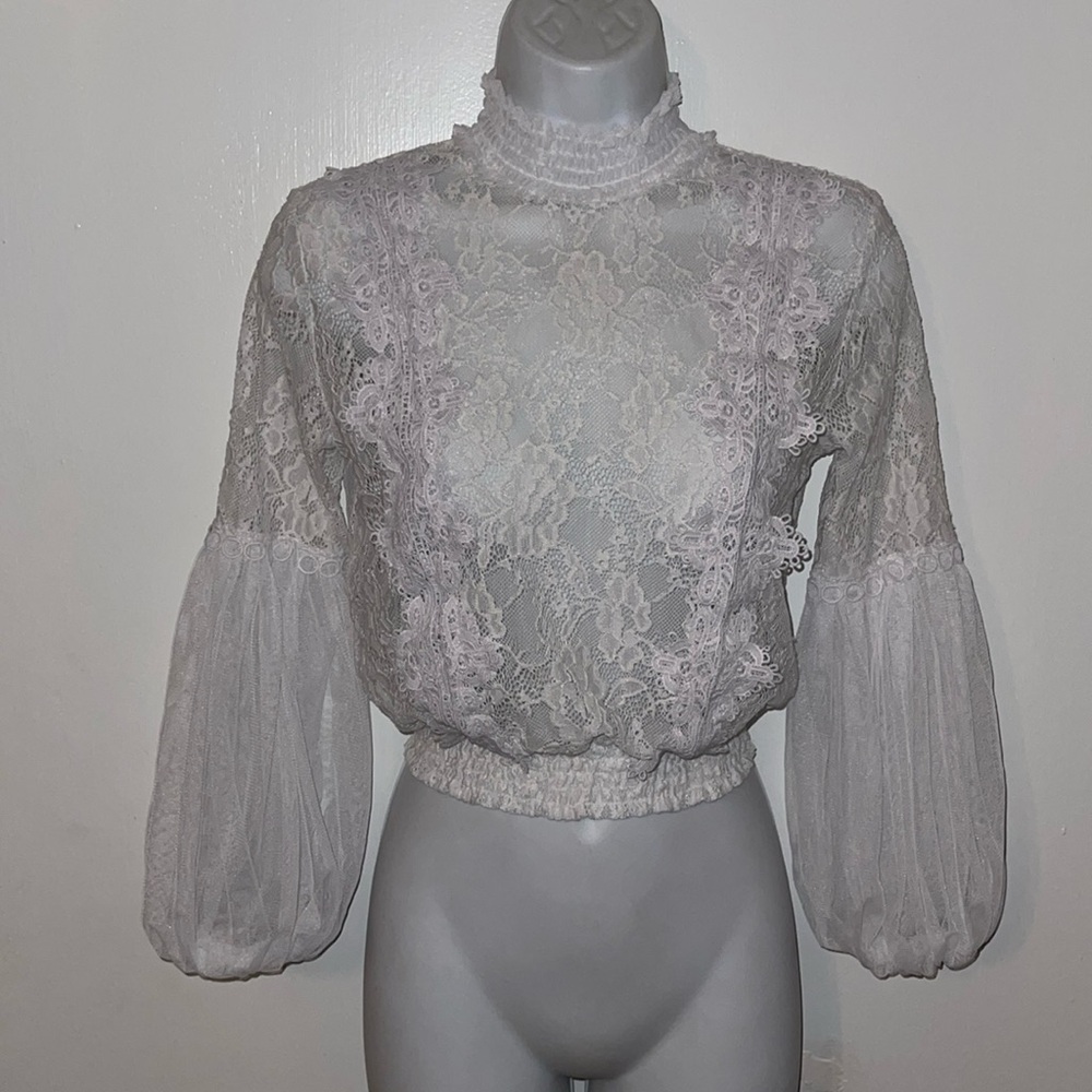 NWOT seductive lace crop long bell sleeve shirt